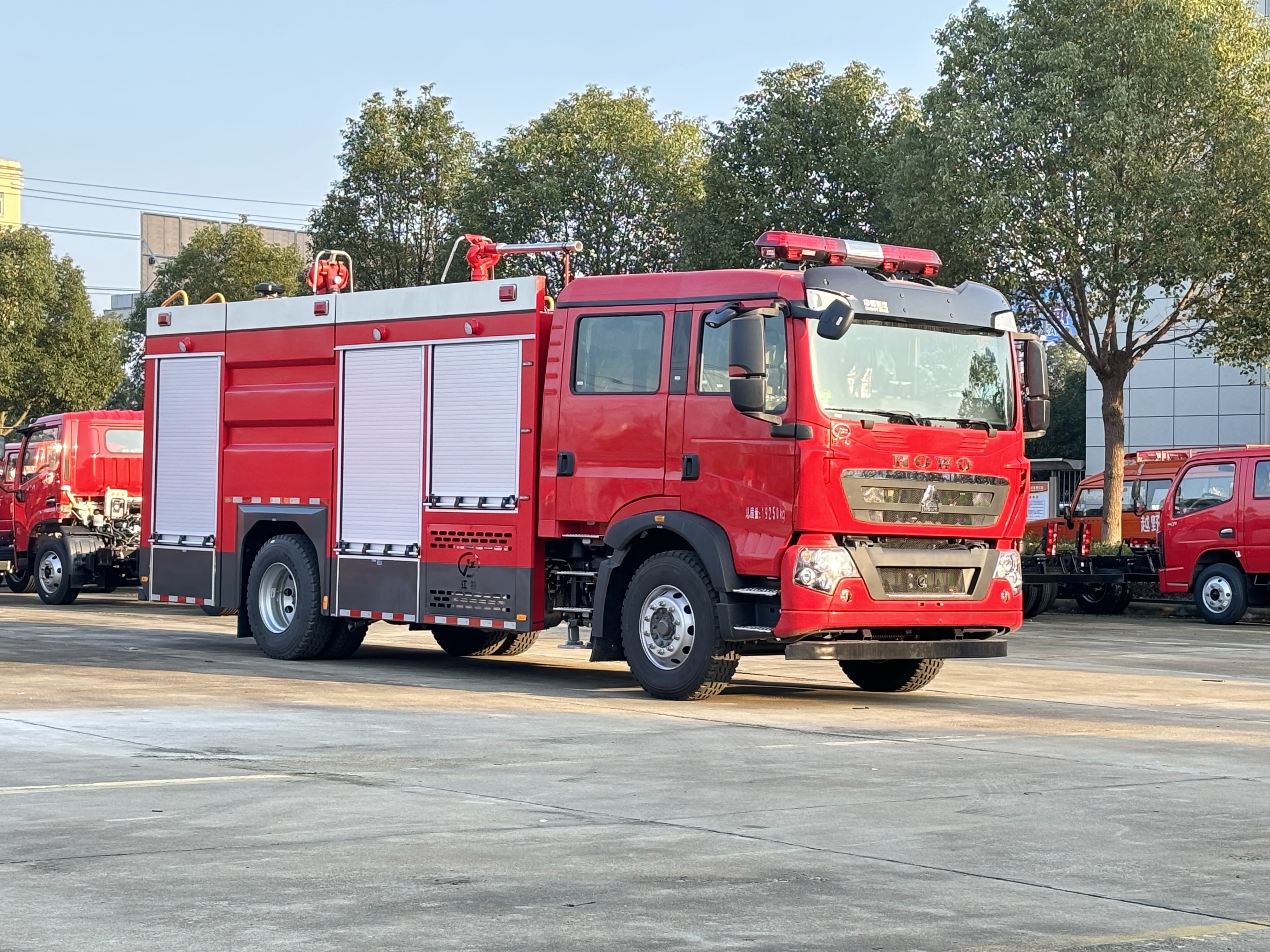 ����T5G�ɷ���ĭ(li��n)������܇(ch��)