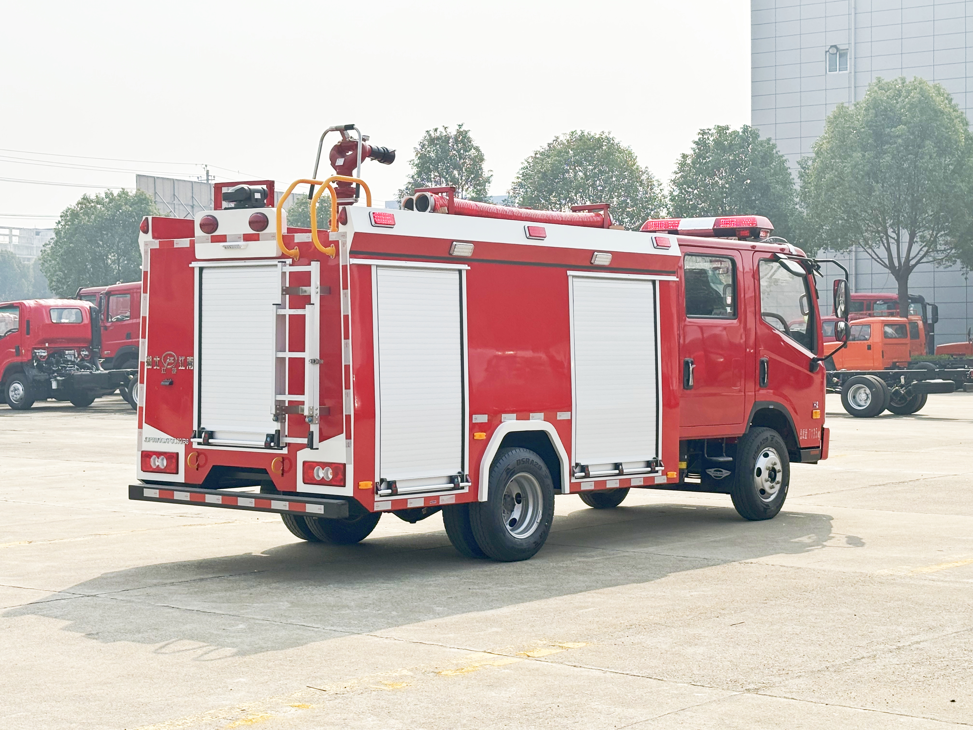 ����3��С��ˮ��ĭ����܇