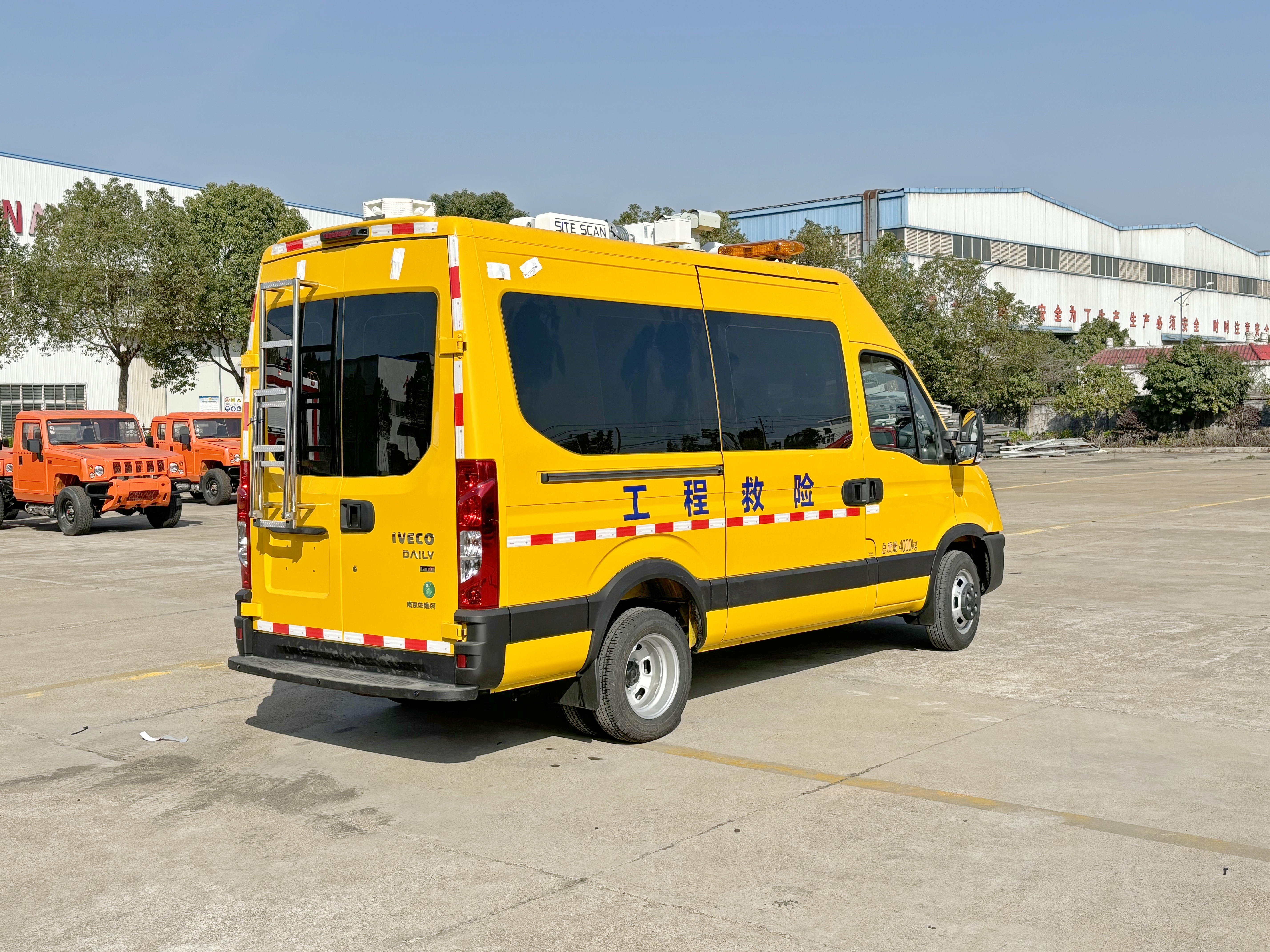 ���S��(y��ng)�����U܇